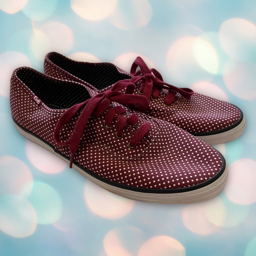 Keds Women’s Red and White Polka Dot Sneakers Shoes Size 9.5 - Picture 2 of 6